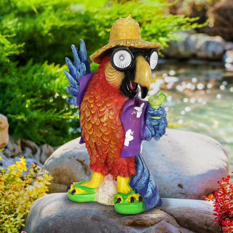 parrot statue outdoor
